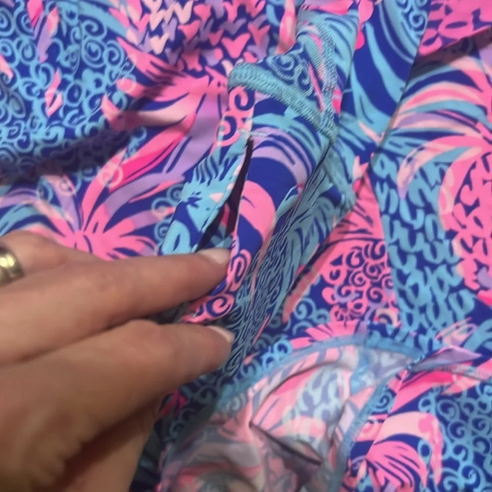 Lilly Pulitzer Luxletic Marion Mesh panel Half Zip Borealis blue tropic down low - Picture 10 of 11